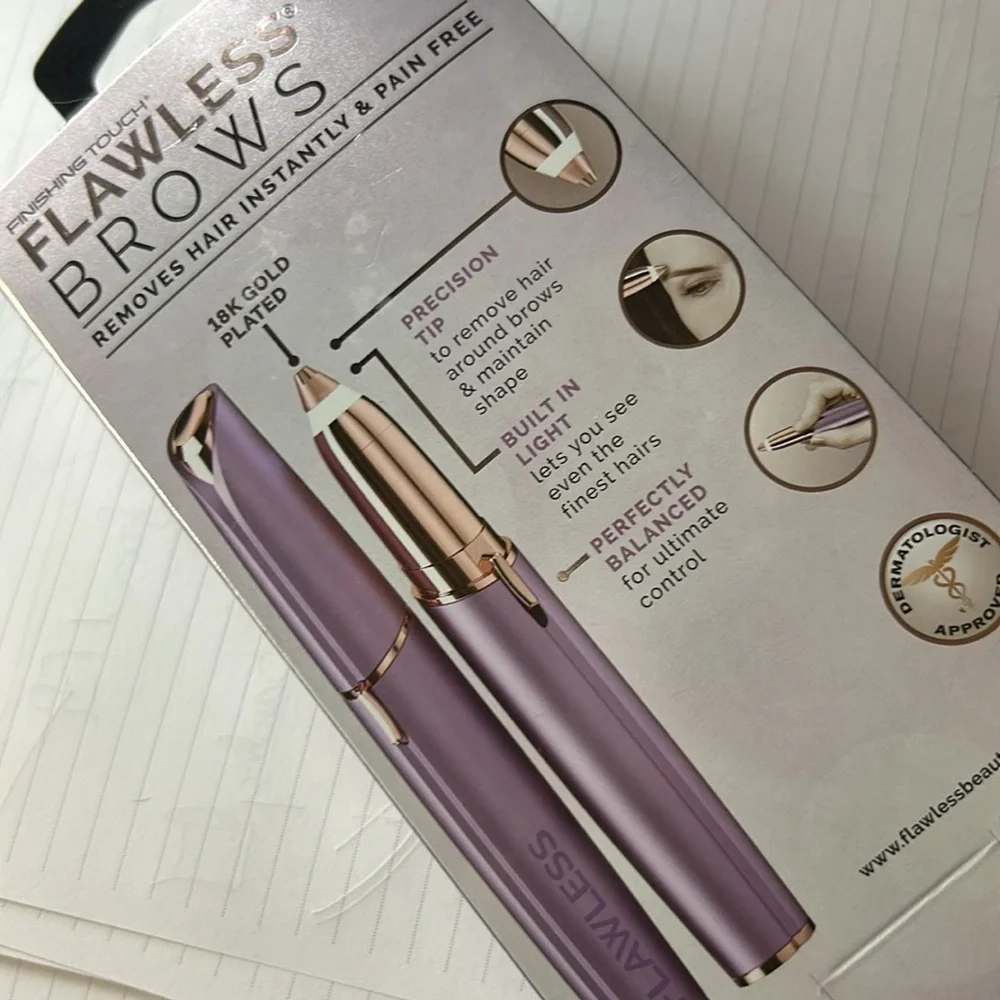 FLAWLESS BROWS 18K Gold Plated Precision Tip Eyebrow Hair‎ Remover NEW in BOX